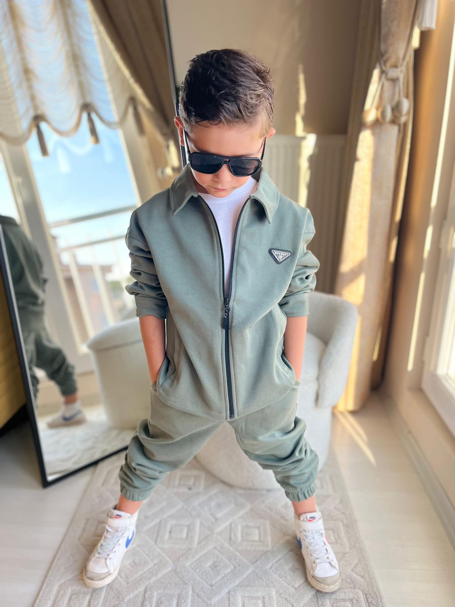 3-jų dalių kostiumas “Chaki”